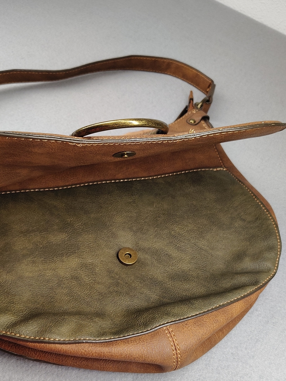 Justin Conceal Carry Purse - Picture 13 of 15